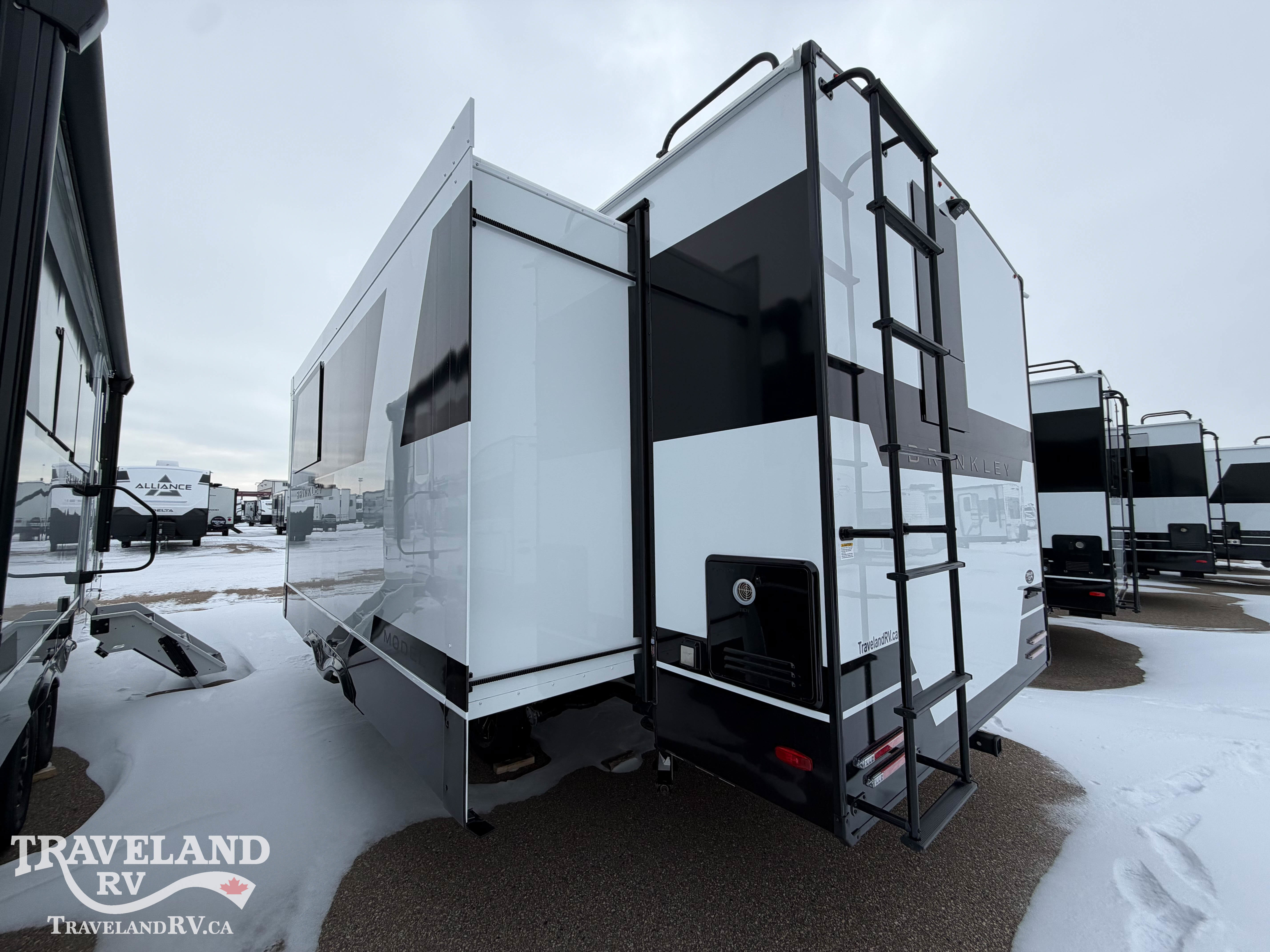 2026 Brinkley RV Model Ix 23x - Image 8