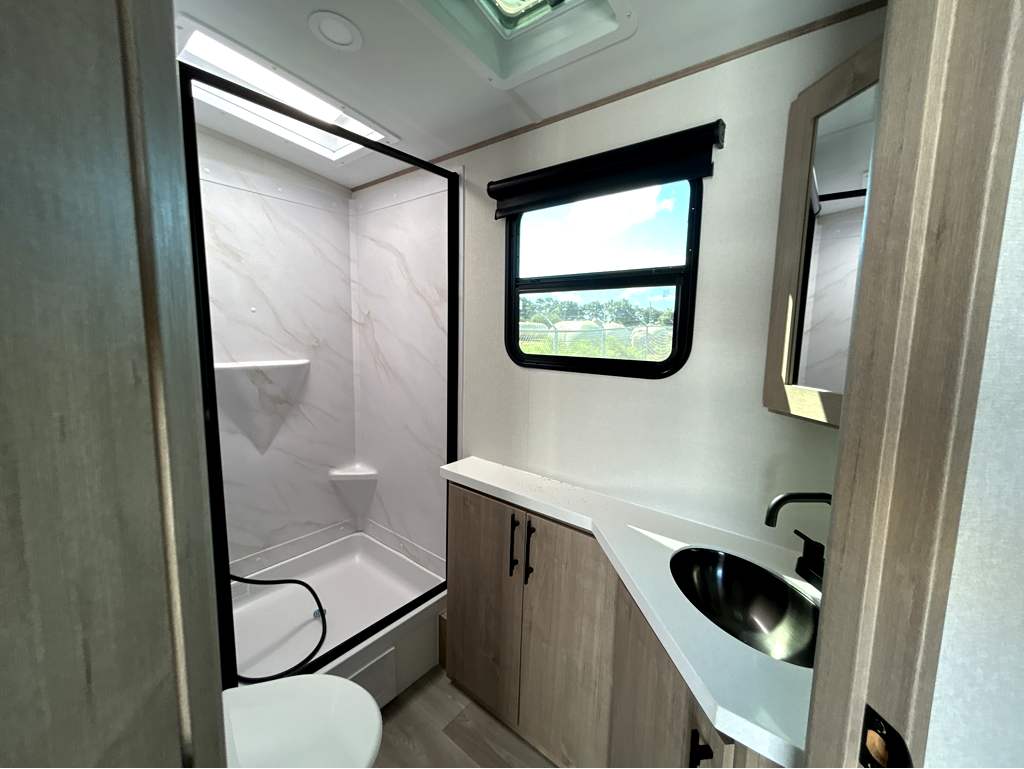 2026 GRAND DESIGN IMAGINE 2470BH - Image 20
