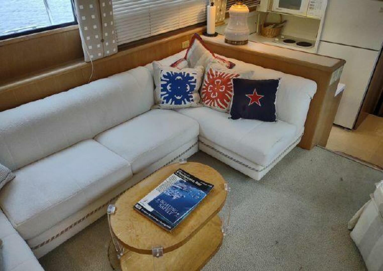 1996 Hatteras 50' Sport Deck - Image 20