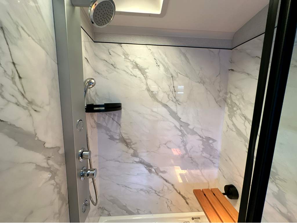 2026 JAYCO NORTH POINT 382FLRB - Image 25