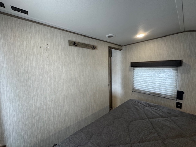 2020 CHEROKEE ALPHA WOLF 22SW - Image 26