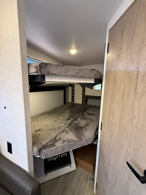 2026 Ember RV Overland Series 190MSL - Image 8