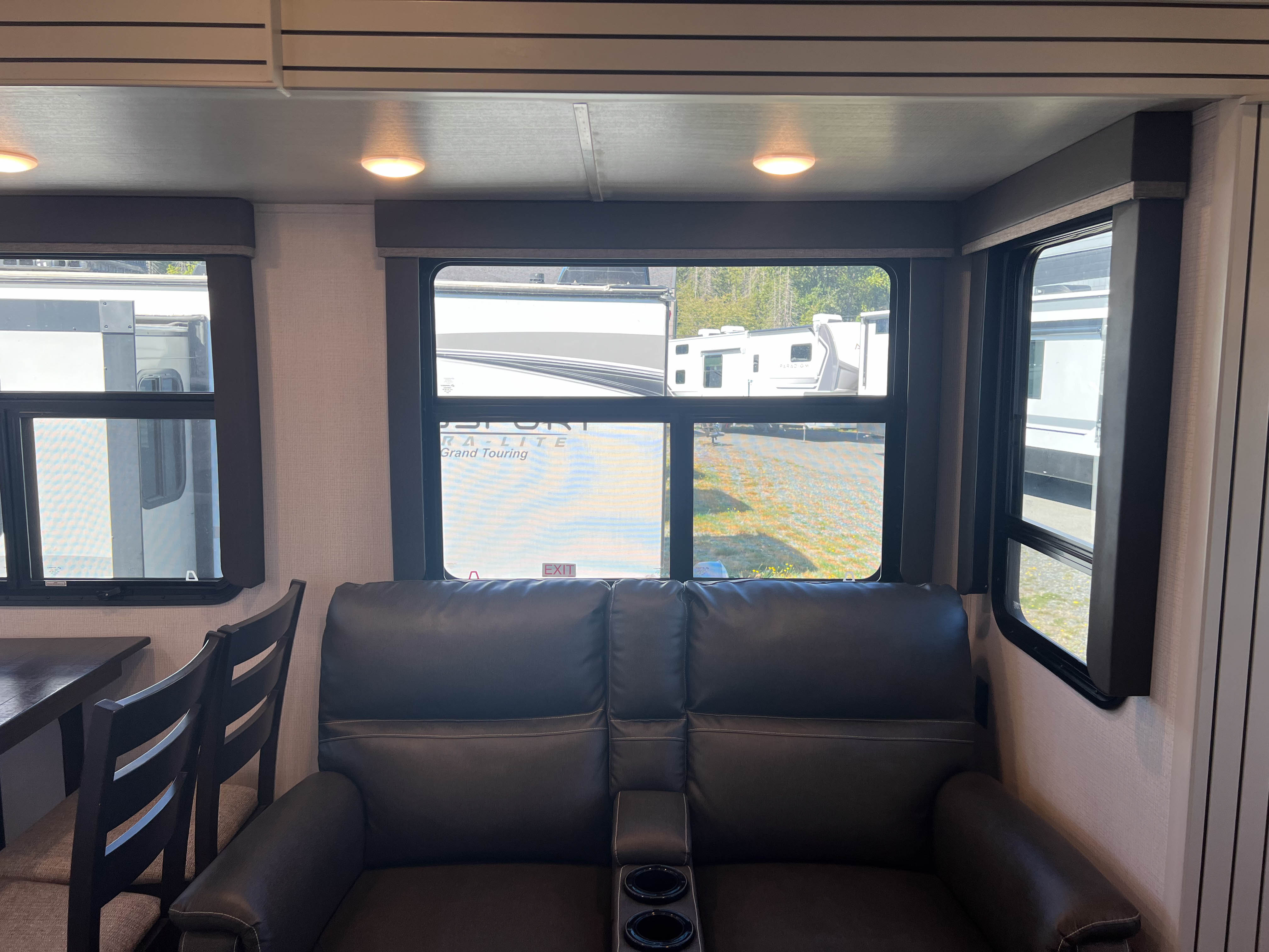 2022 Keystone Cougar East 290RLS - Image 26
