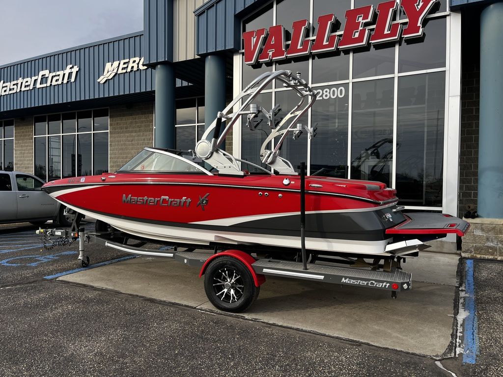 2016 MasterCraft X2 - Image 10