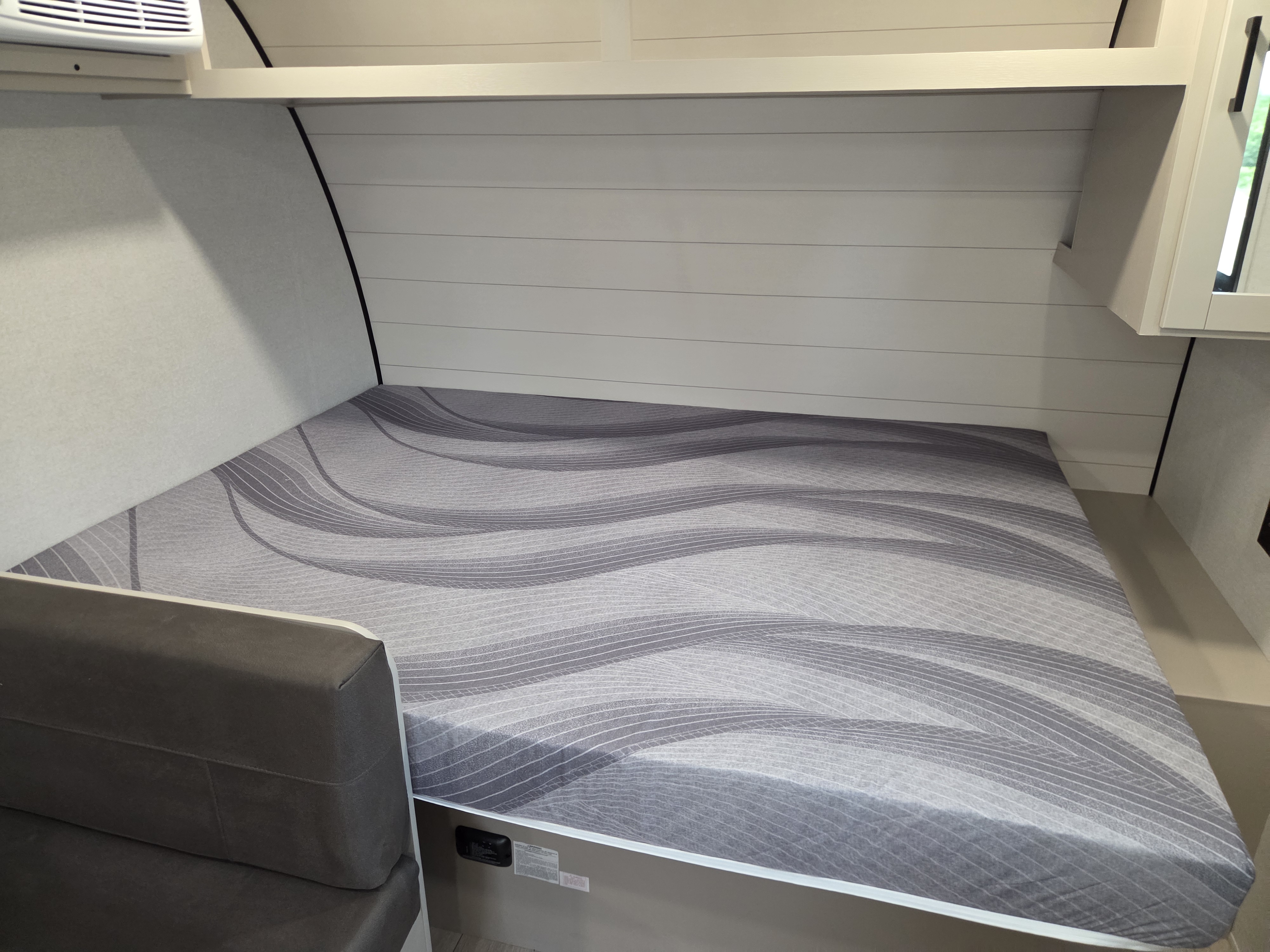 2027 Jayco Jay Flight SLX 170BH - Image 16