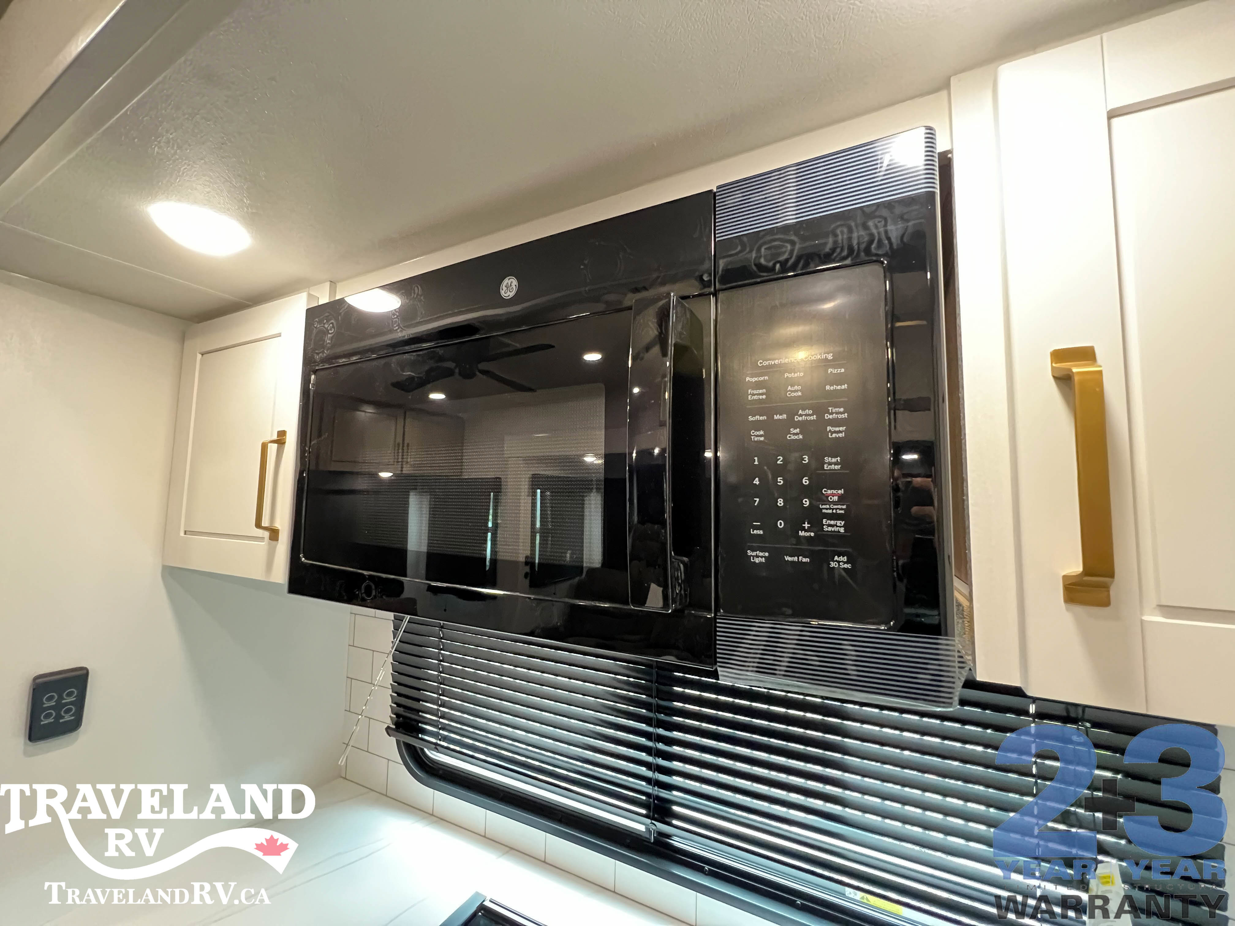 2026 Jayco Eagle 355MBQS - Image 8