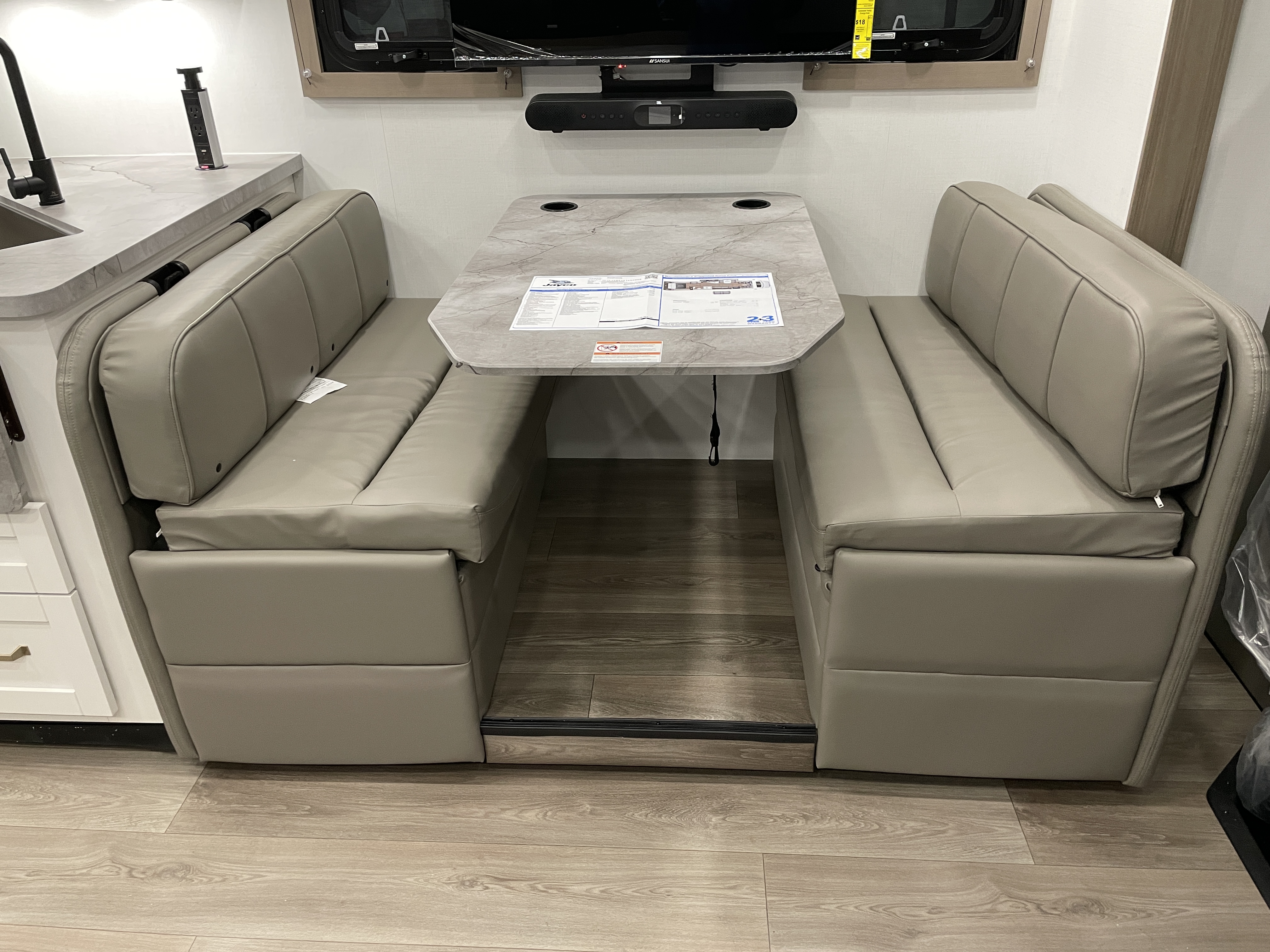 2027 Jayco Redhawk 27G - Image 16