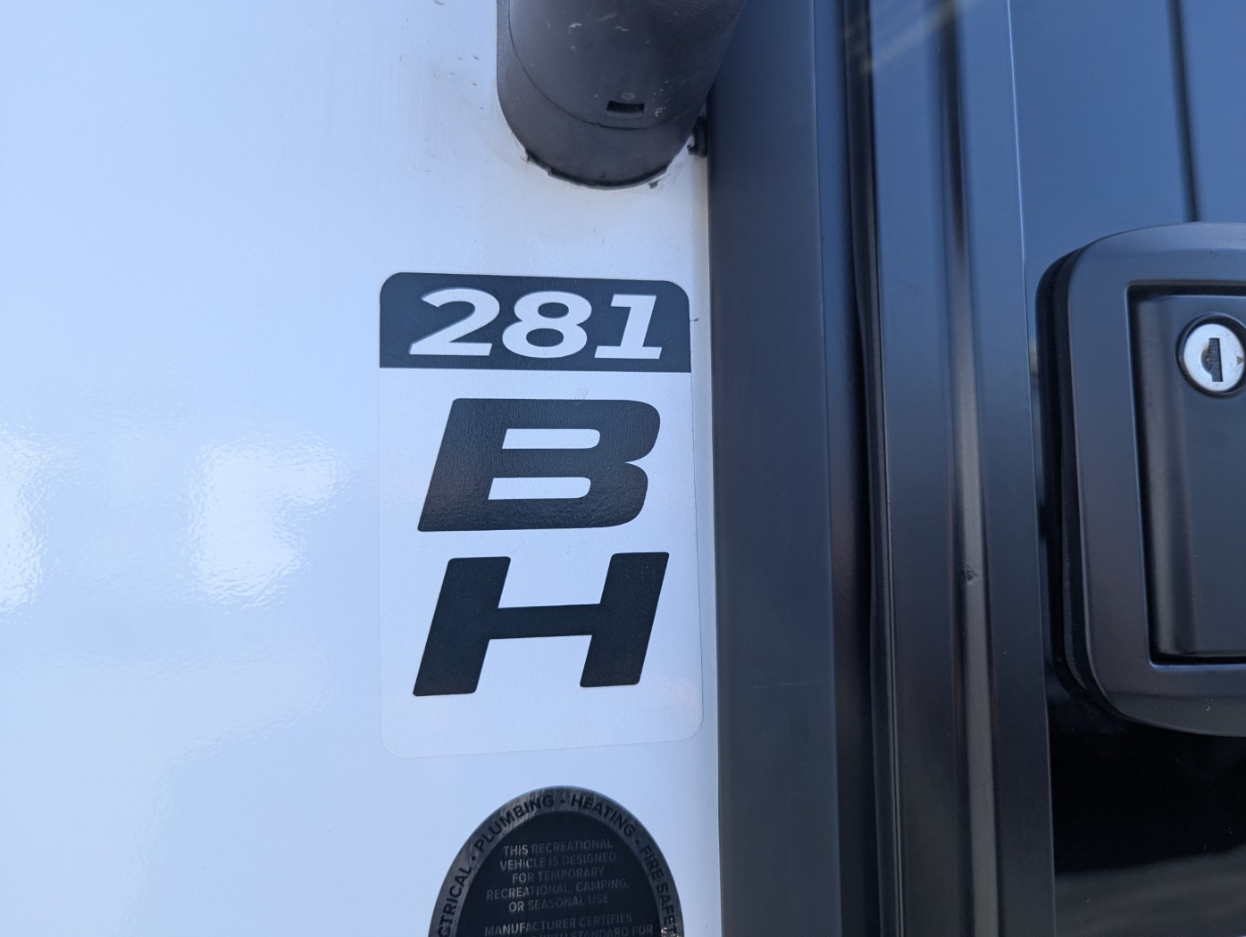 2027 Alliance RV Delta 281BH - Image 10