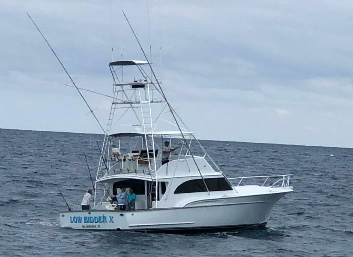 1990 Sunny Briggs Flybridge Sportfish - Image 1