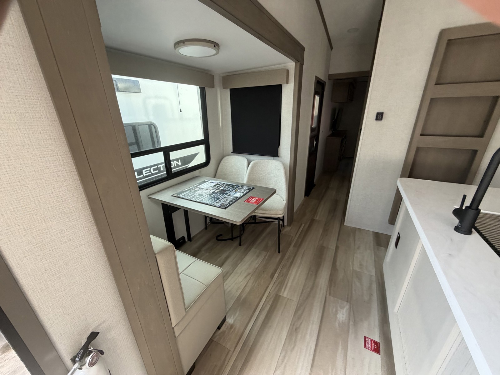 2025 GRAND DESIGN 360FLS - Image 12