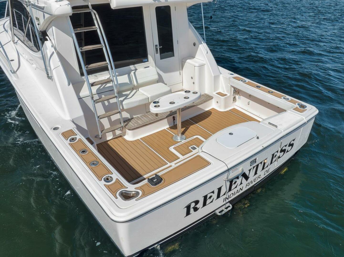2015 Tiara Yachts Tiara 390 Convertible - Image 9