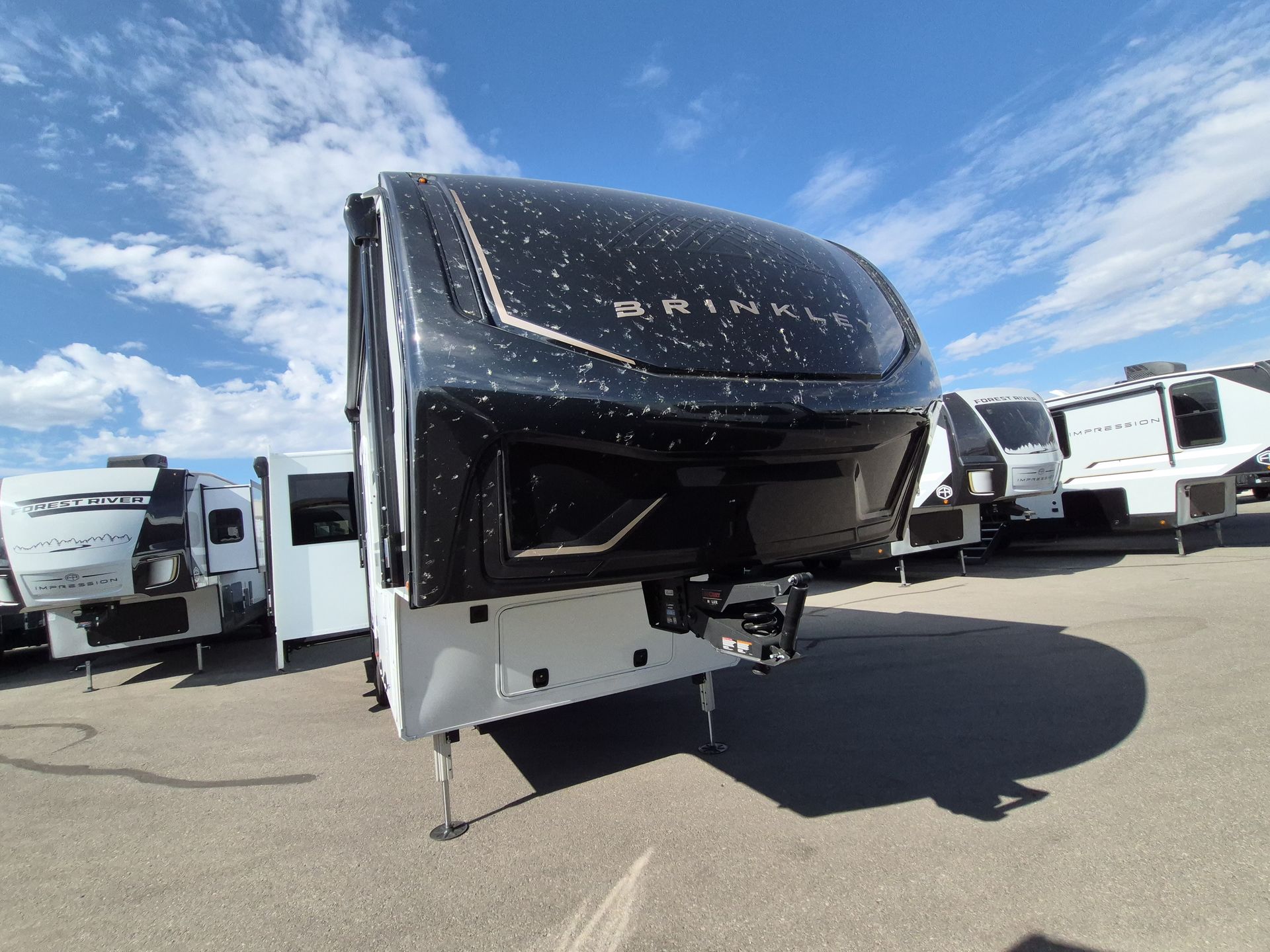 2027 Brinkley RV Model Z 2900 - Image 4