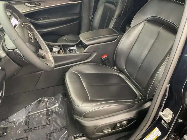 2024 Jeep Grand-Cherokee-L Laredo Altitude 4x4 - Image 13