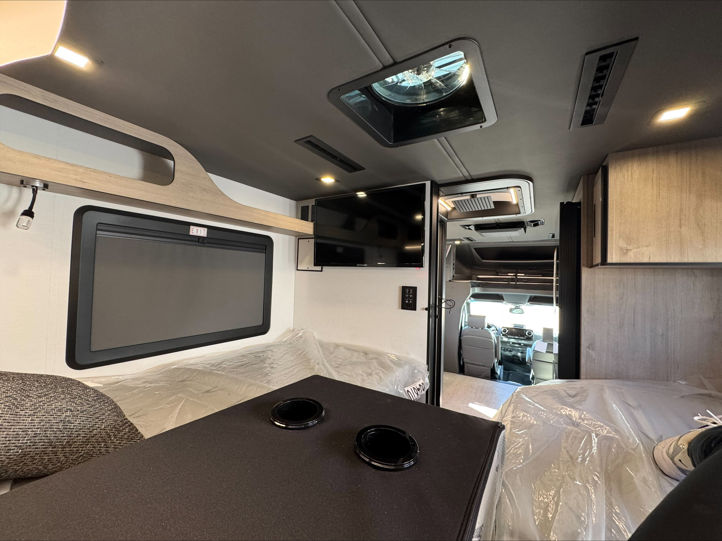 2026 Grand Design Lineage Series M 25TK - Image 19