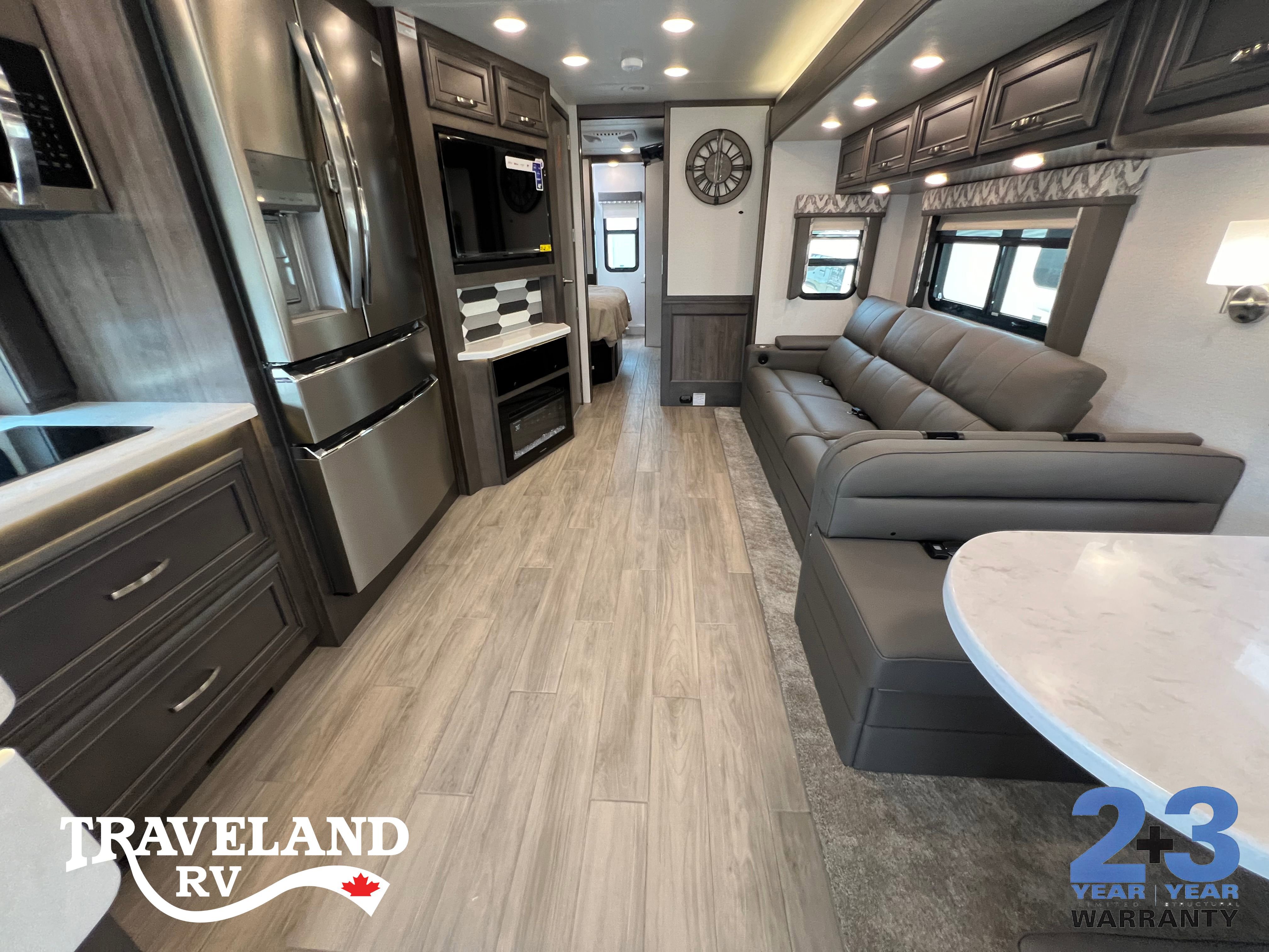 2025 Jayco Seneca Prestige 37K - Image 32