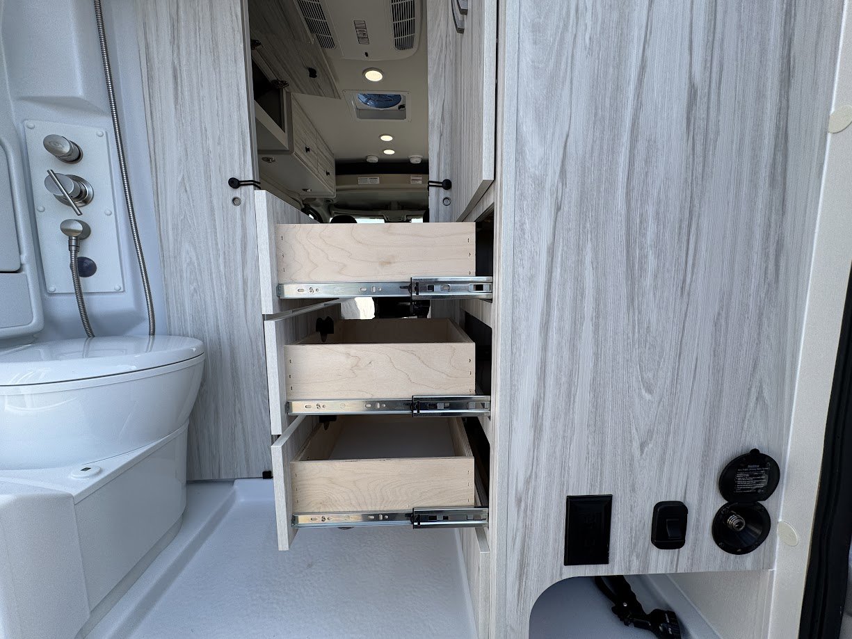 2026 JAYCO COMET 18C - Image 33