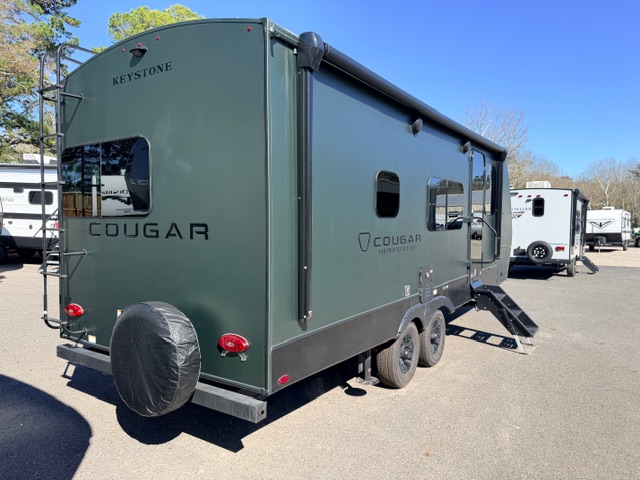 2026 Keystone Cougar Half-Ton 22MLS - Image 8