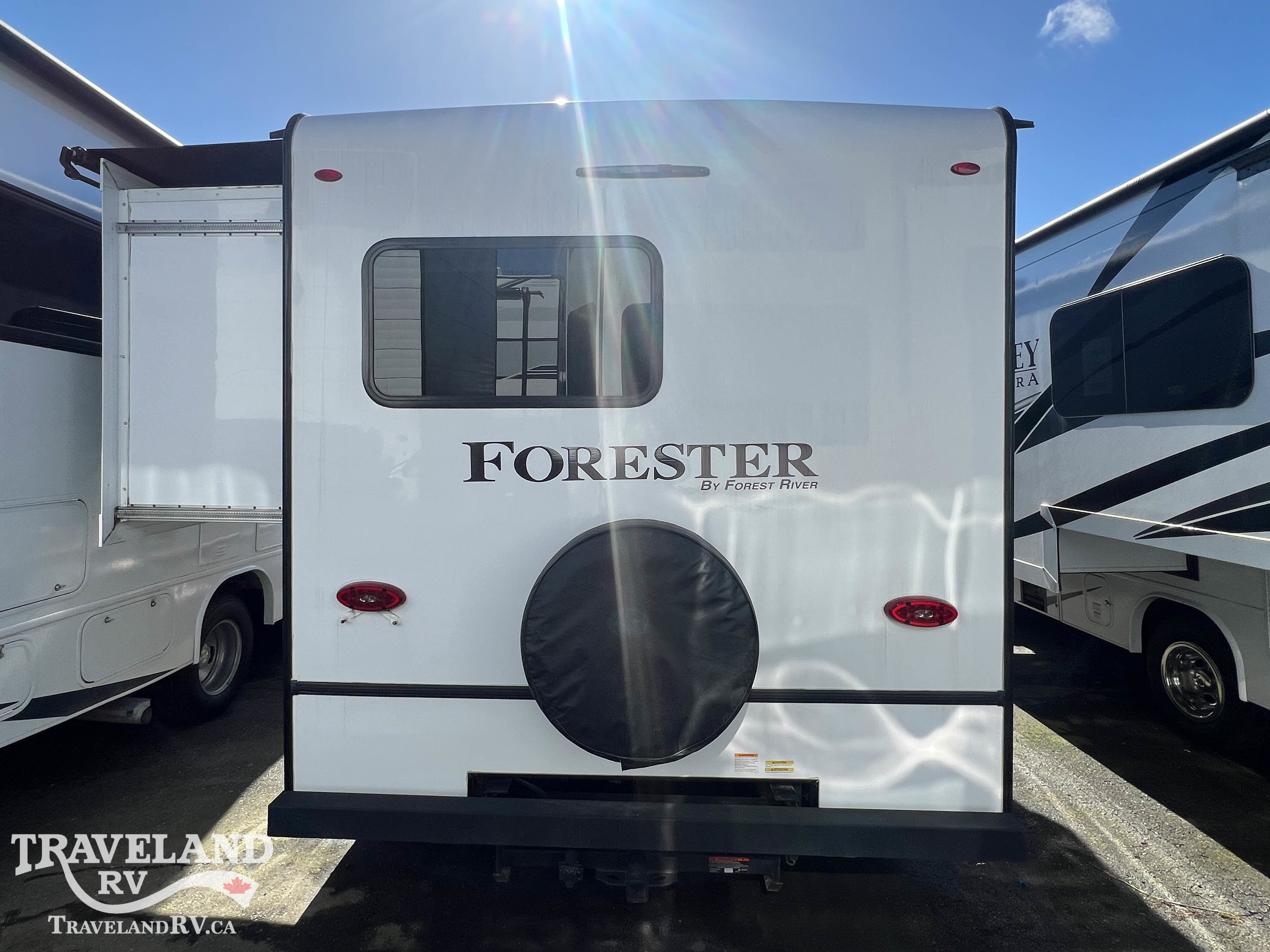 2023 Forest River FORESTER 2251CD - Image 6
