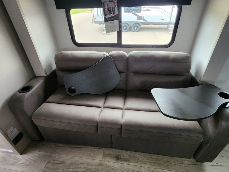 2026 JAYCO JAY FEATHER AIR 18FBS - Image 7