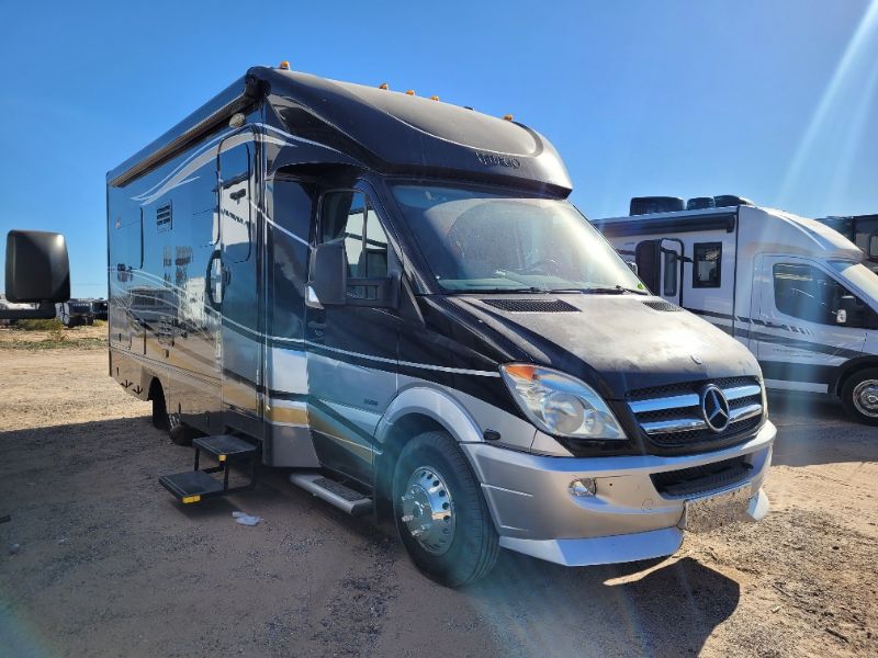 2014 Renegade Villagio 25RBS - Image 1