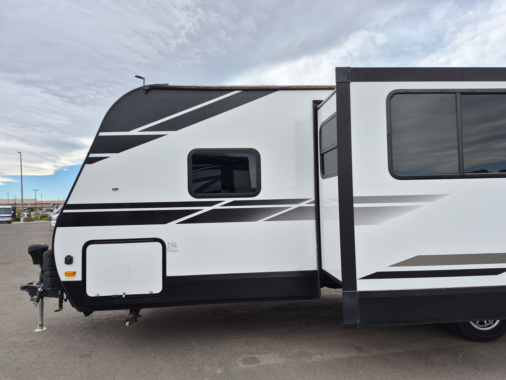 2019 Grand Design Imagine 2800BH - Image 4