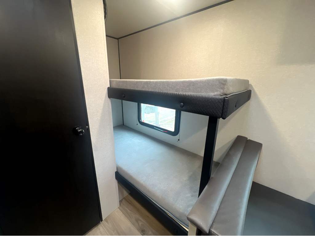 2026 JAYCO JAY FEATHER AIR 17BHSL - Image 35