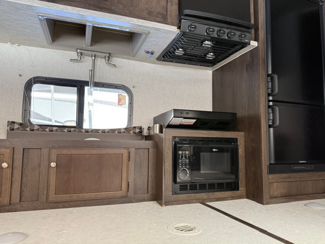 2019 Starcraft Launch Outfitter 24RLS - Image 20