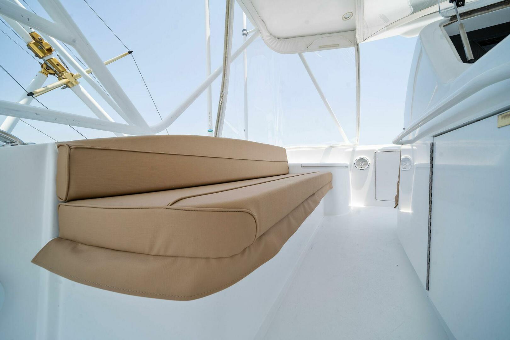 2003 Hatteras 54 Convertible - Image 50