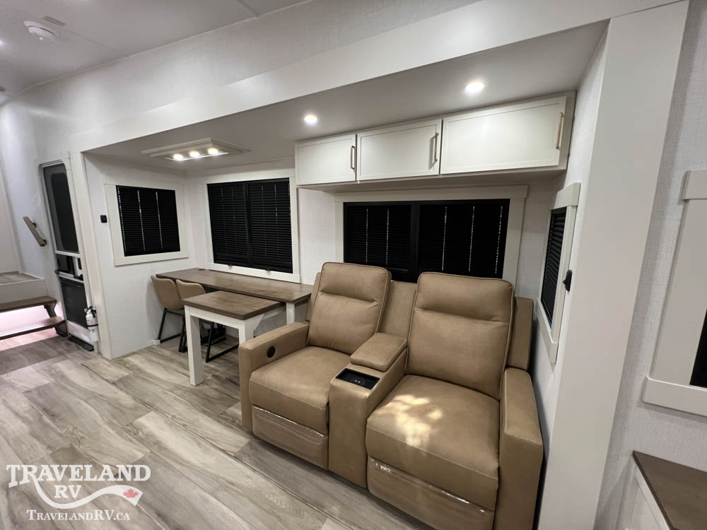 2027 Brinkley RV Model Z 3100 - Image 14