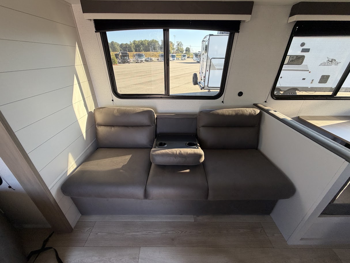 2027 JAYCO JAY FLIGHT 262RLS - Image 12