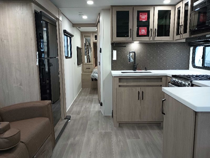 2026 Grand Design Imagine XLS 25RLE - Image 4