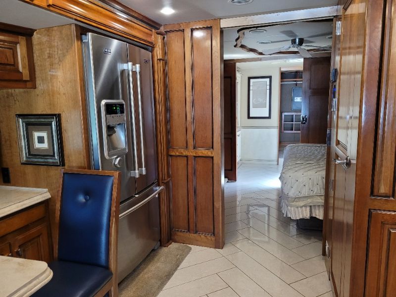 2016 Tiffin Allegro Bus 45 OP - Image 14