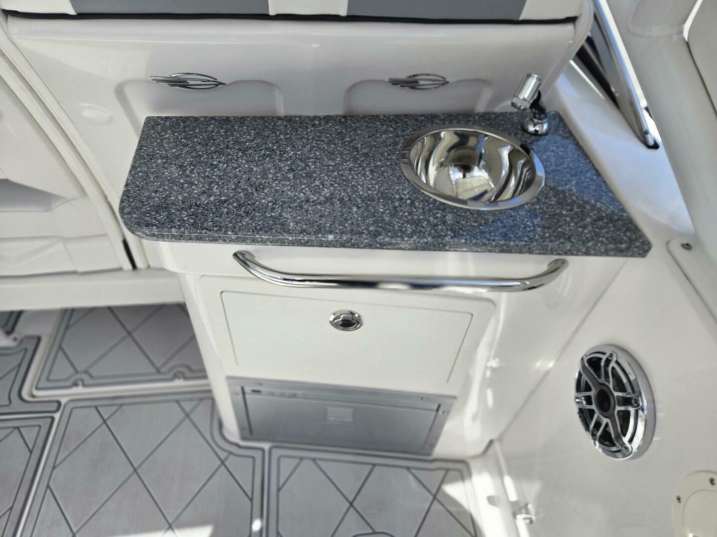 2019 Chaparral 21 H2O Sport - Image 132