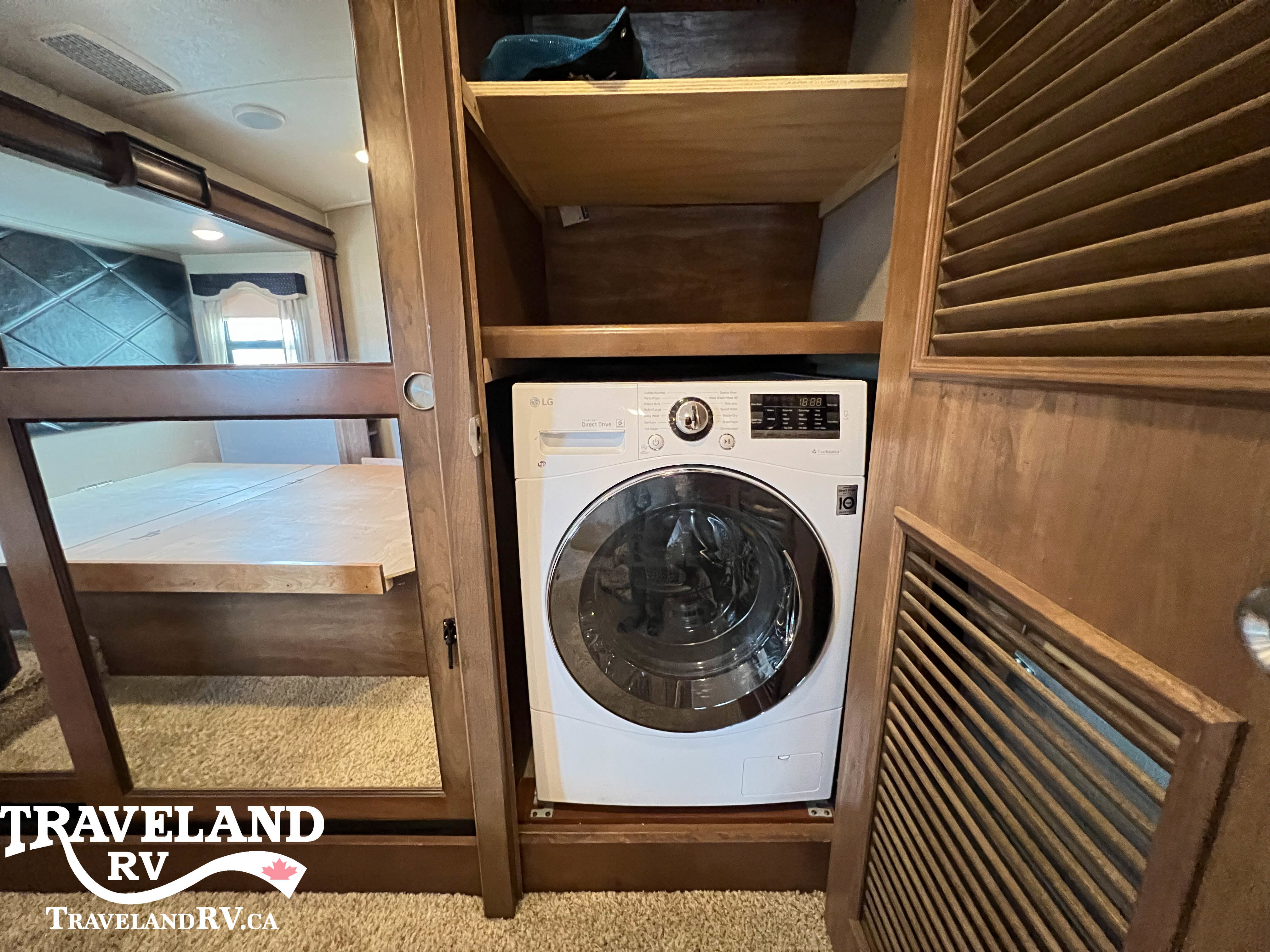 2018 KEYSTONE MONTANA 3160RL LEGACY EDITION - Image 30