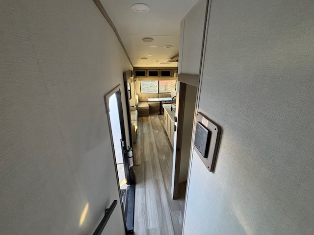 2026 Grand Design Reflection 324MBS - Image 31