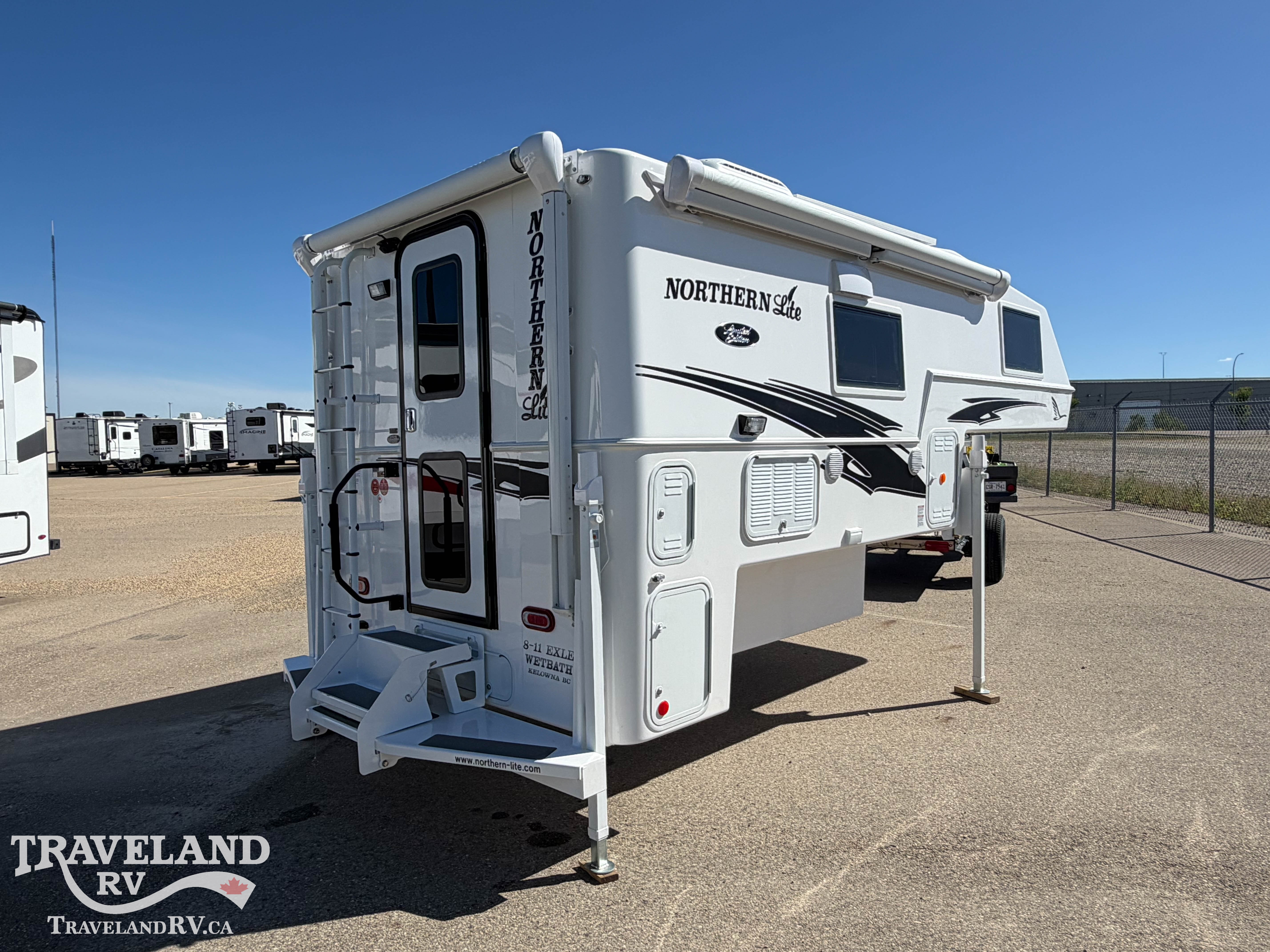 2027 NORTHERN LITE LIMITED EDITION 8-11EX LE WB - Image 7