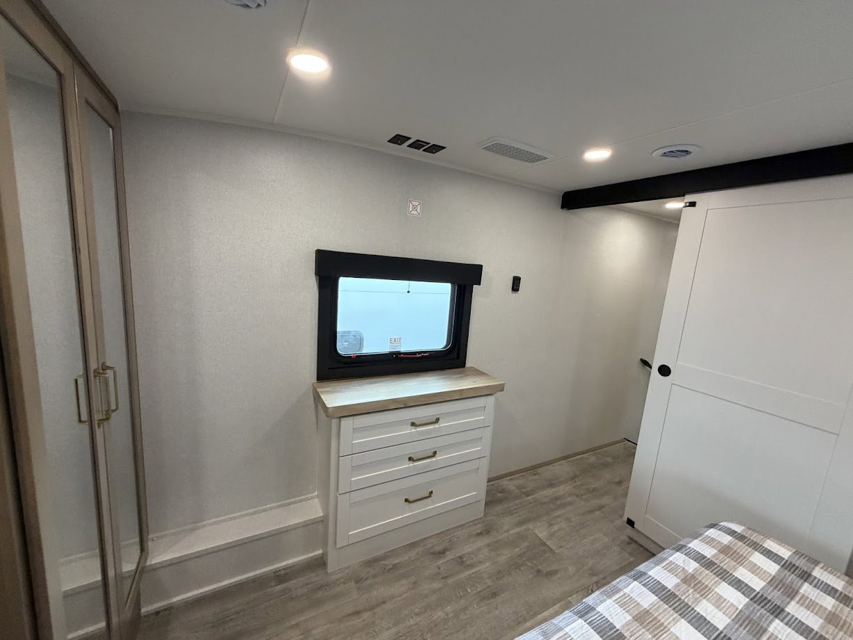 2026 JAYCO EAGLE 335LSTS - Image 54