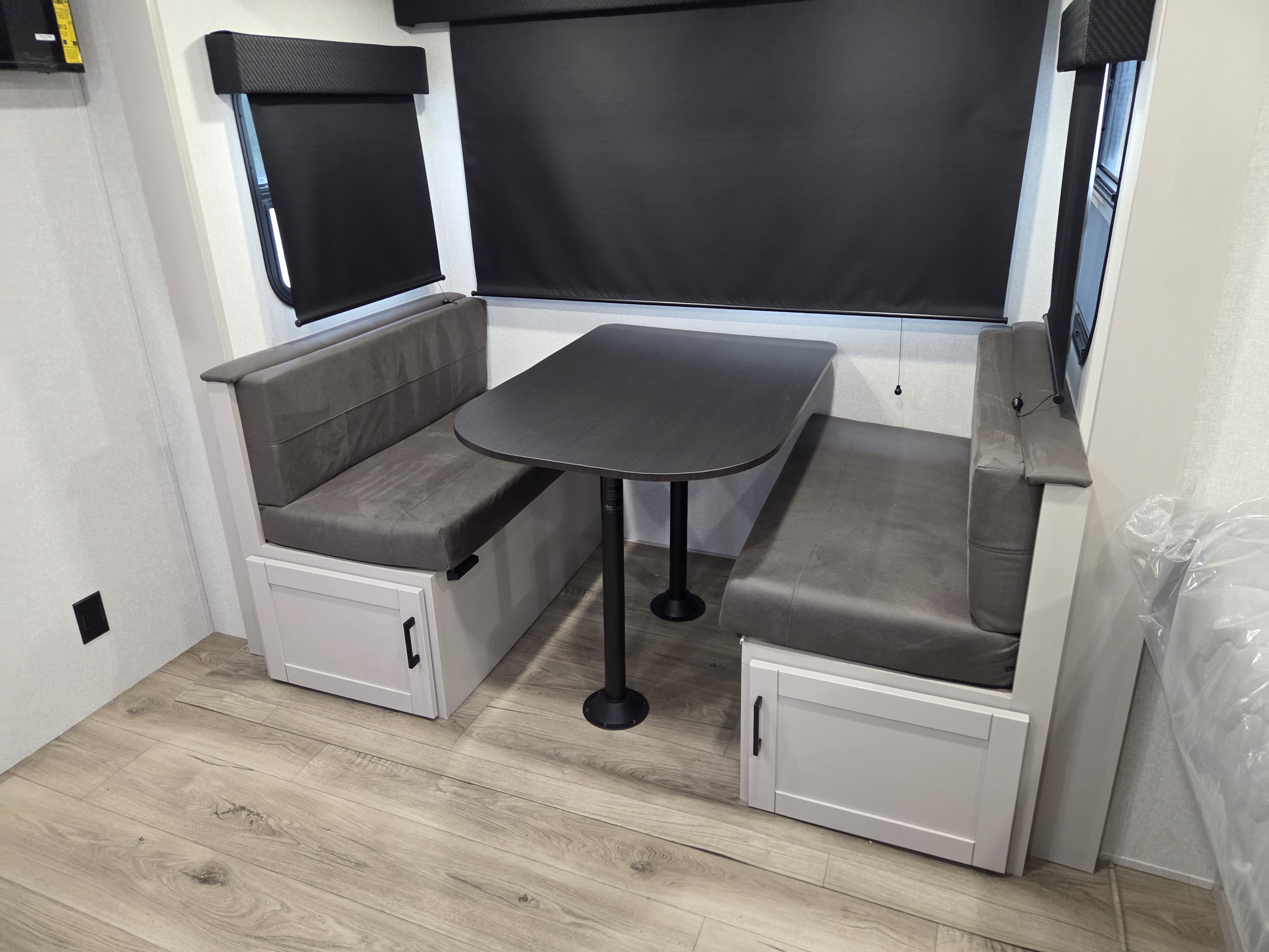 2026 Jayco Jay Feather Air 19MBS - Image 8