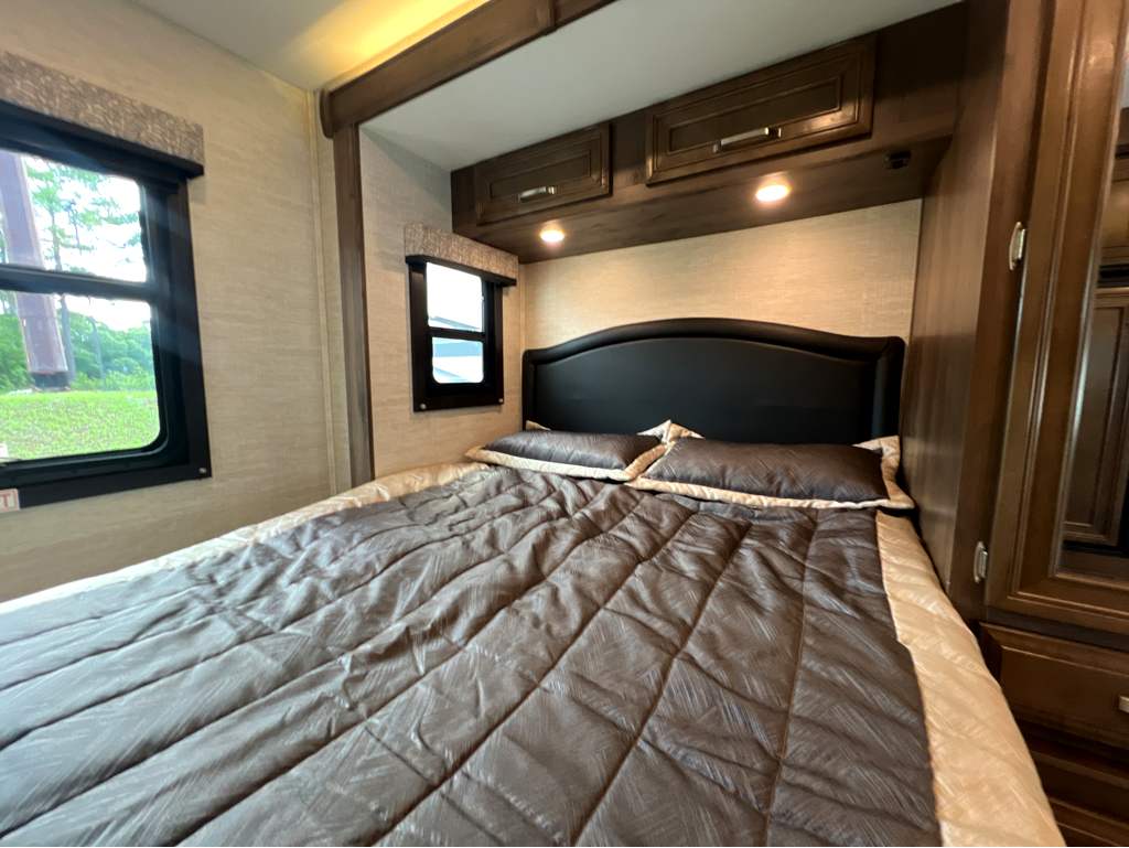 2022 JAYCO MELBOURNE 24L - Image 14