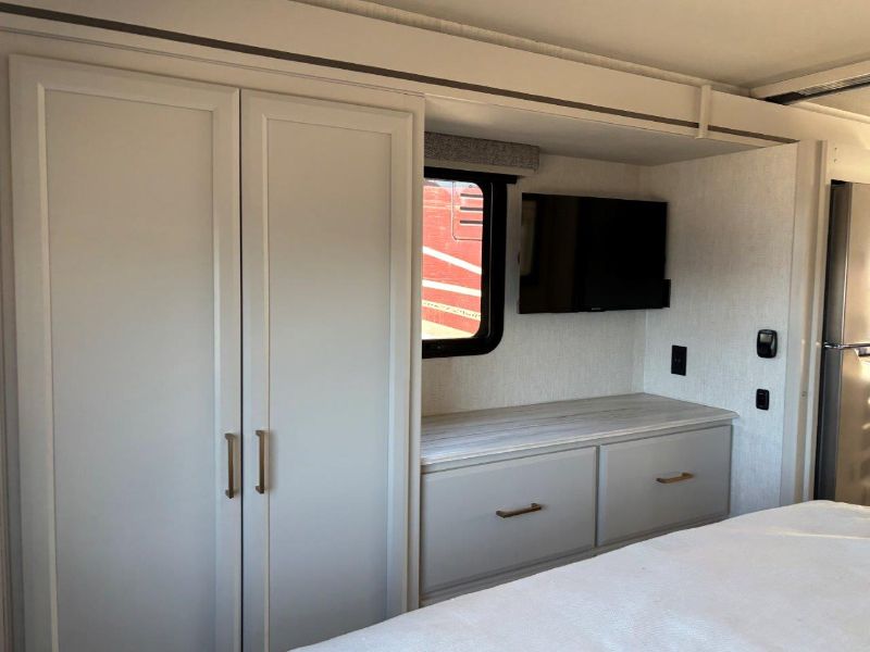 2026 Holiday Rambler Admiral 29M - Image 24