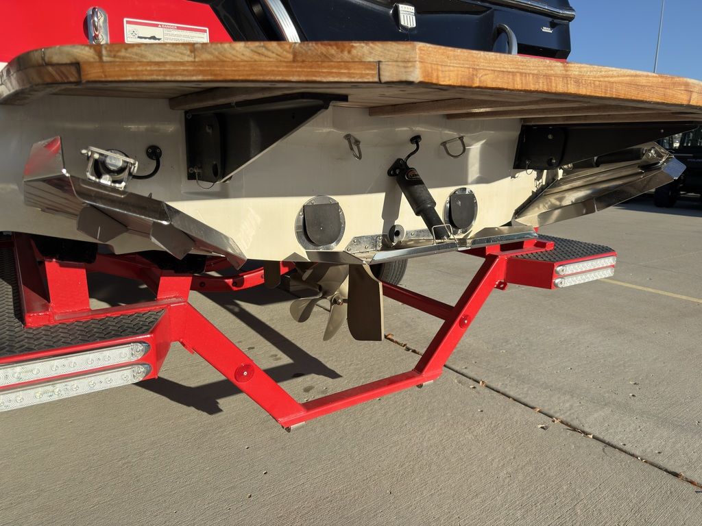 2019 MasterCraft XT22 - Image 71
