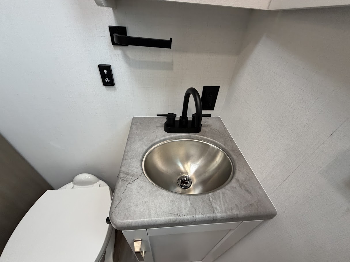2027 JAYCO PRECEPT 36C - Image 50