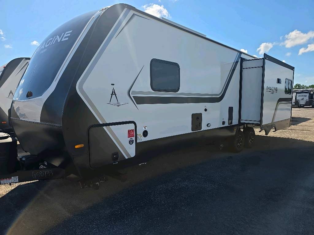 2027 GRAND DESIGN IMAGINE 2970RL - Image 2