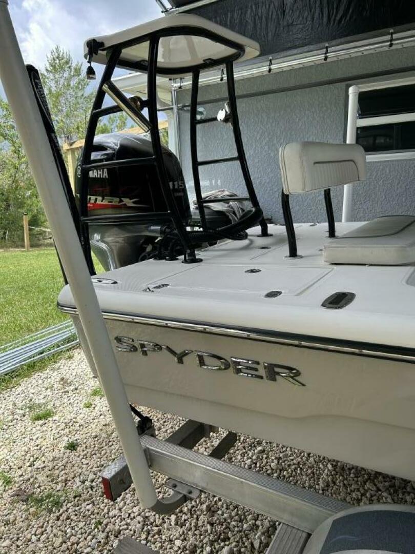 2019 Spyder FX19 Vapor - Image 48
