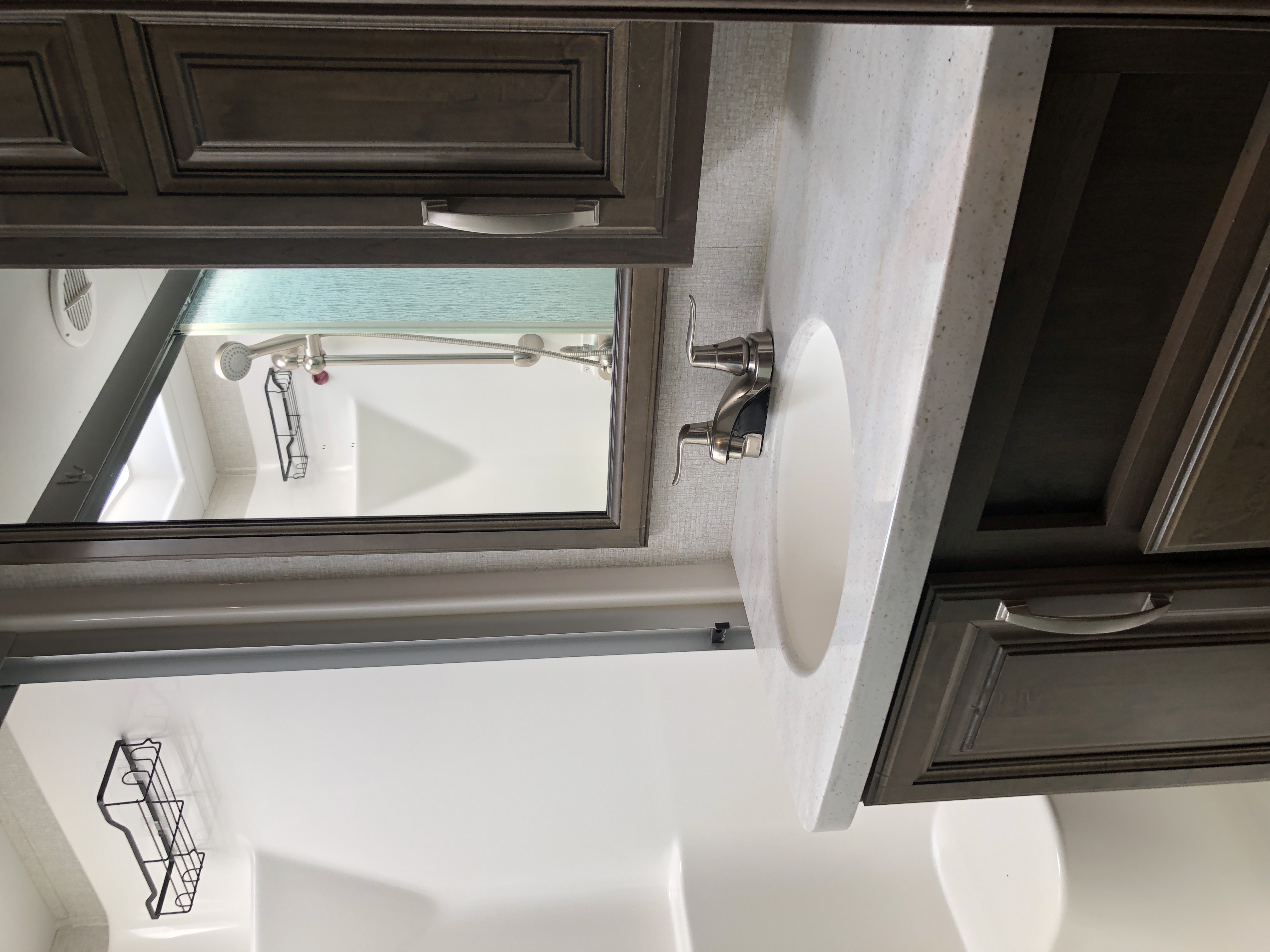 2019 Keystone Montana 3121RL - Image 30
