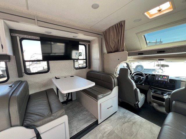 2025 Thor Motor Coach Quantum LC28 - Image 18
