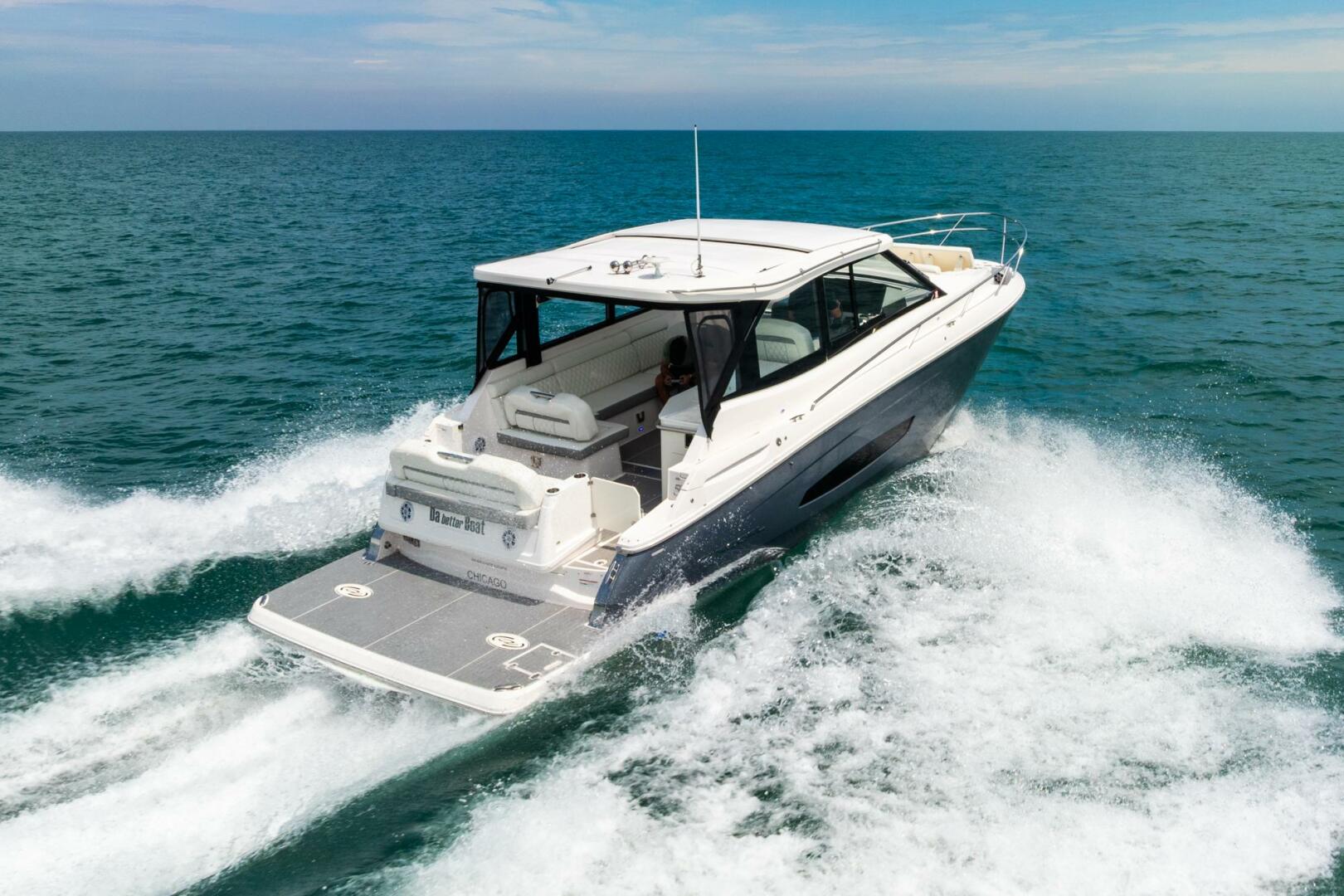 2022 Regal 36 Grande Coupe - Image 8