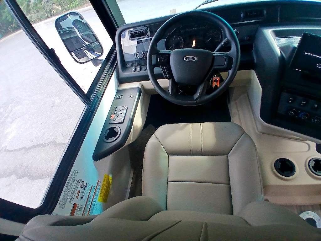 2026 ENTEGRA COACH VISION XL 34G - Image 17