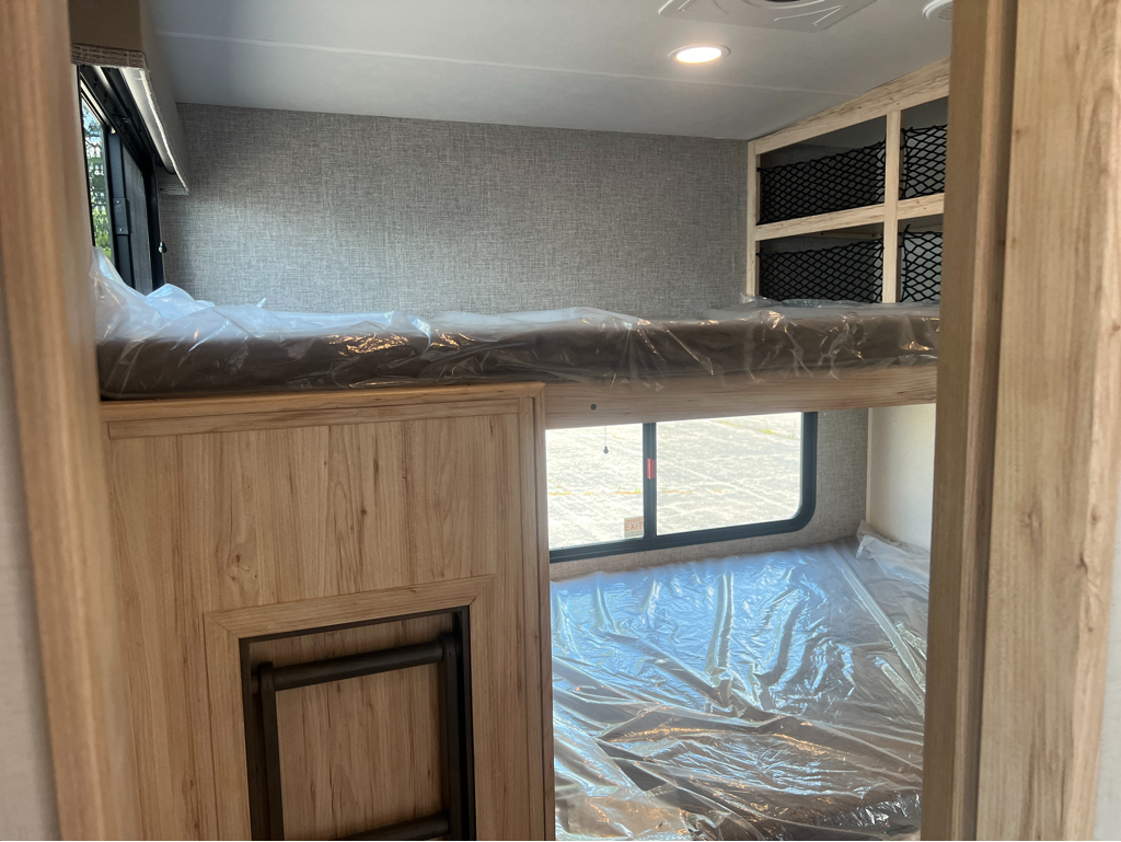 2023 Alliance RV Avenue 36BRM - Image 11