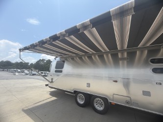 2026 AIRSTREAM GLOBETROTTER 30RBQ - Image 2